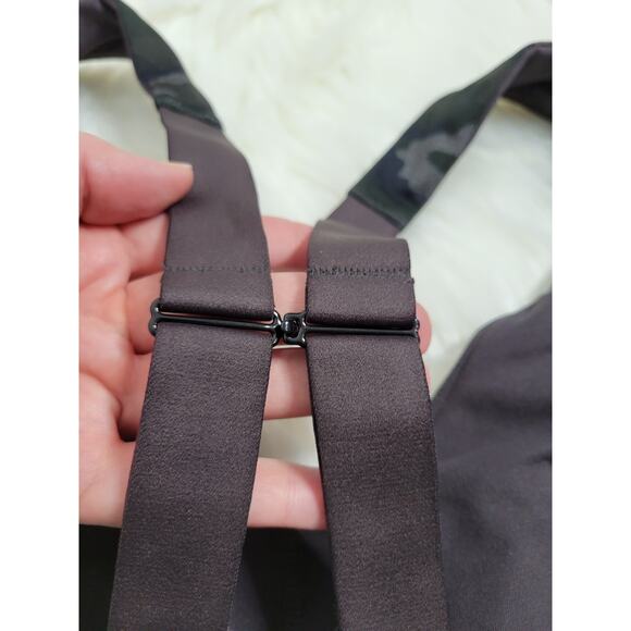 Fabletics All Day Every Day Bra Black, Green & Gray Camo NEW Women's 4X - Picture 5 of 10